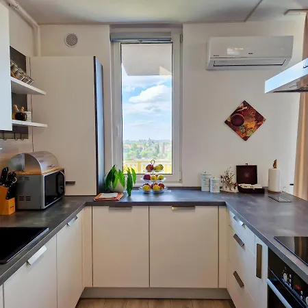 Apartment Mirvana Azur Skyview