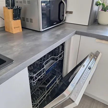 Mirvana Azur Skyview *