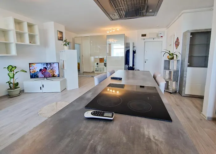 Mirvana Azur Skyview Apartment Timisoara