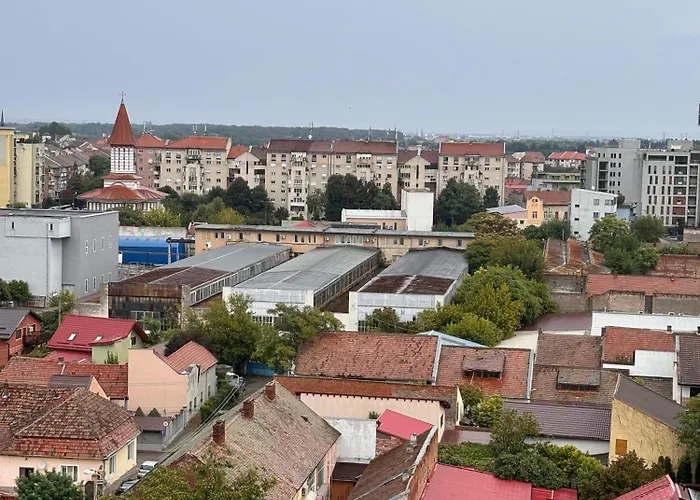 Mirvana Azur Skyview Apartment *