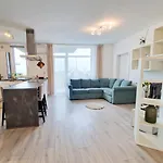 Apartment Mirvana Azur Skyview Timişoara