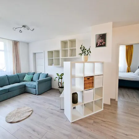 Mirvana Azur Skyview