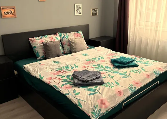 Mirvana Azur Skyview